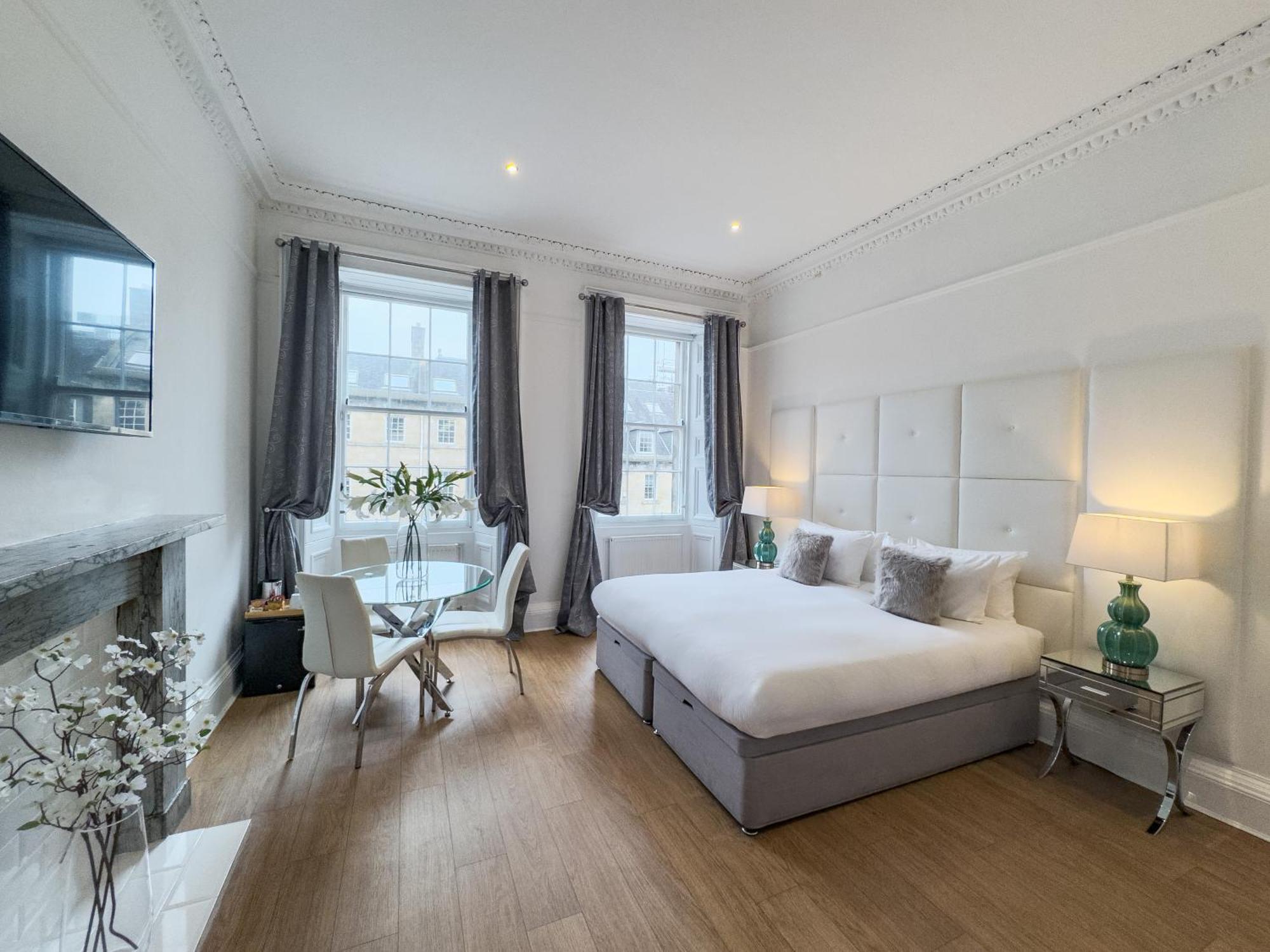 Hanover 71 Suites เอดินบะระ ภายนอก รูปภาพ